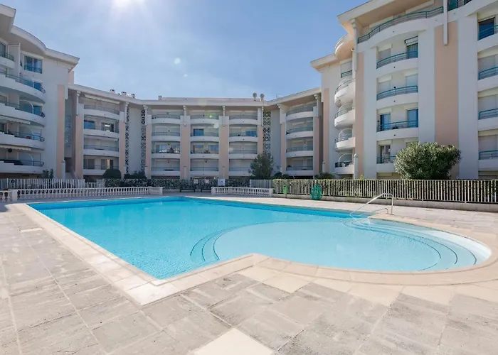 Apartmán L'open-4 By Interhome Fréjus